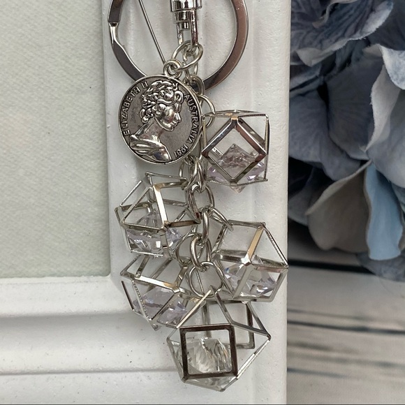 Silver Geometric Orb Crystal Diamond Keychain - Picture 7 of 15